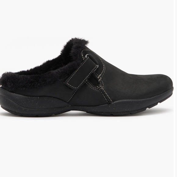 NEW Clarks Roseville faux fur lined clog - Picture 2 of 7